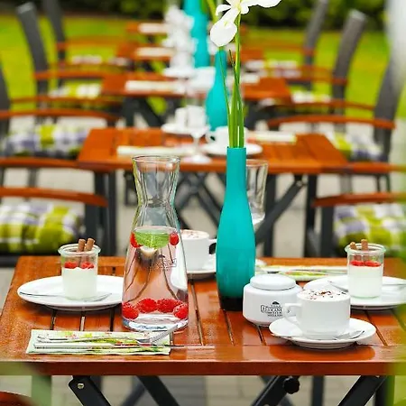 Villa-alexandra-mielenko Hotell