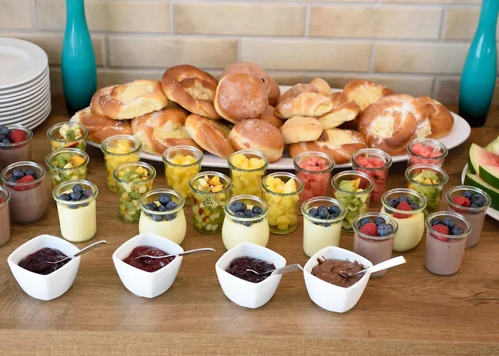 Hotel Villa-alexandra-mielenko 3*